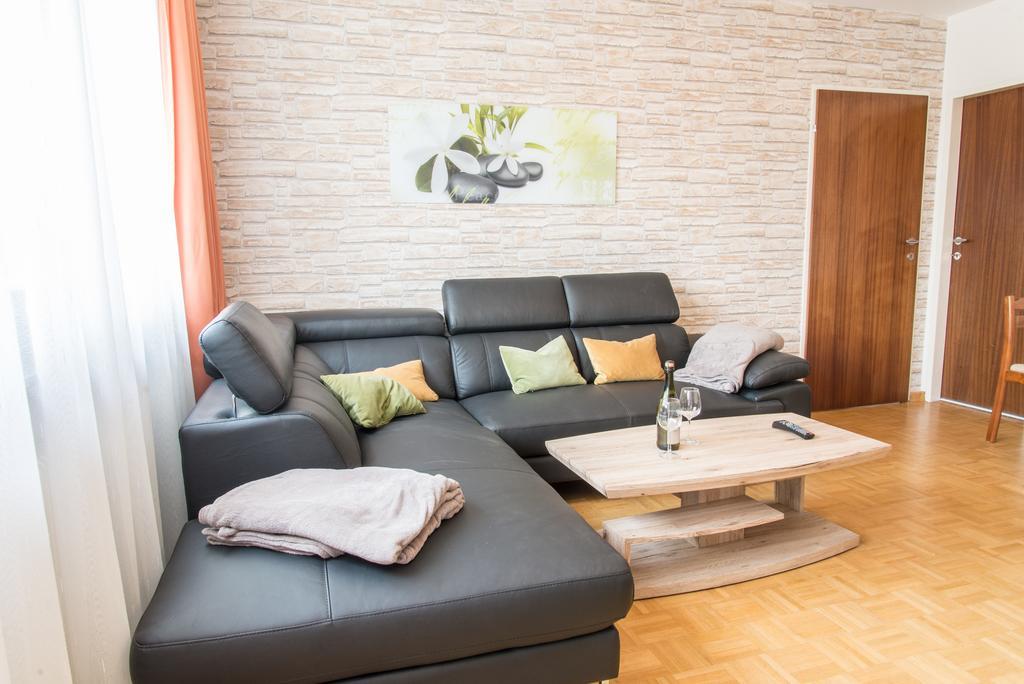 Apartment Seeblick Целль-ам-Зеє Номер фото